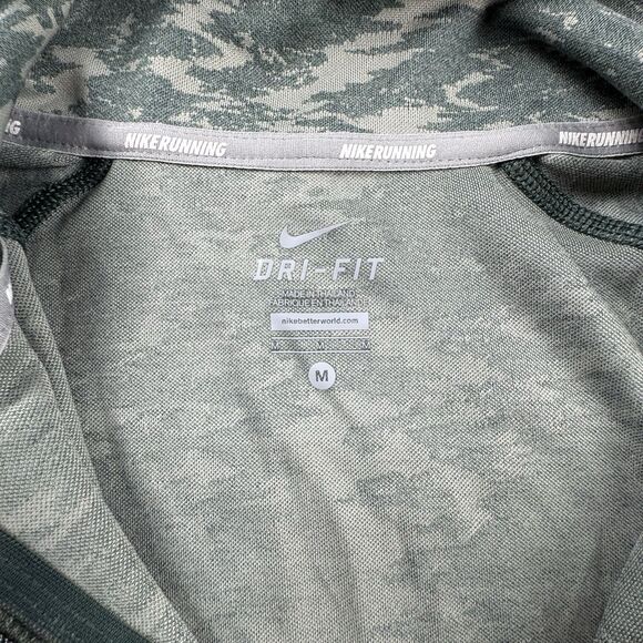 NWT Nike Dri-Fit Running Jacket Womens M Camo Element Therma Sphere Pullover - Picture 6 of 10